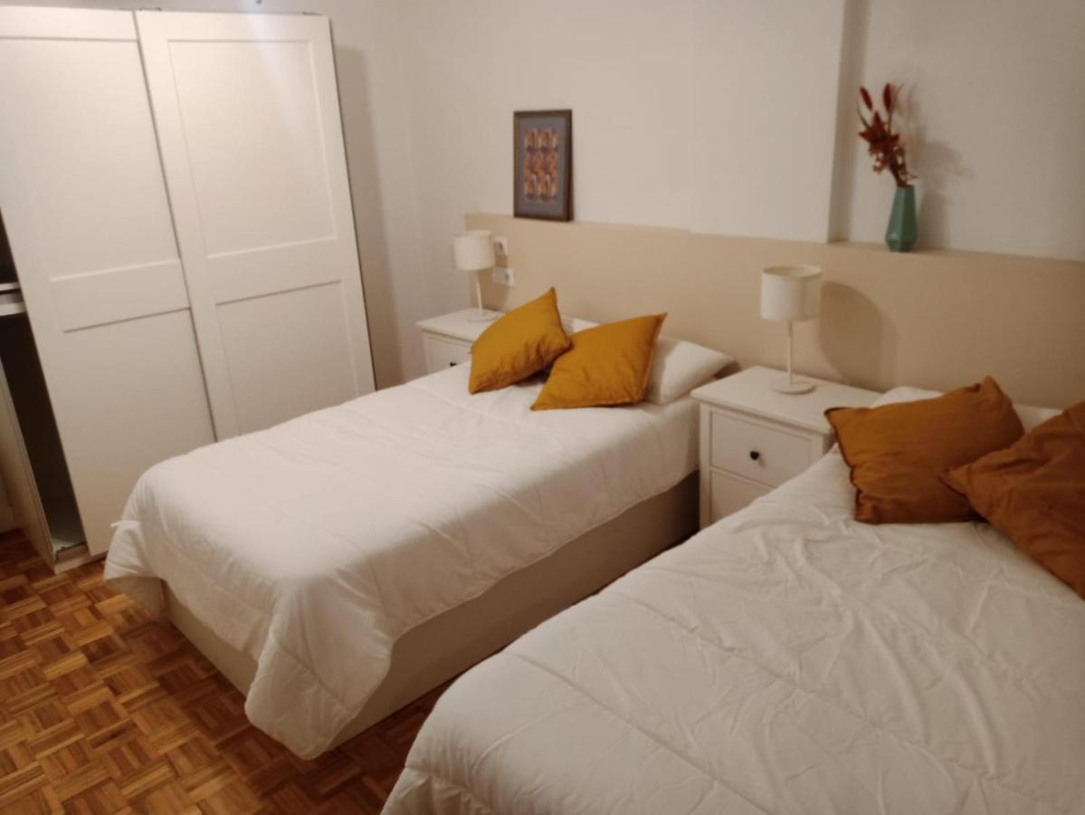 Piso Playa Gijon Apartment Bagian luar foto